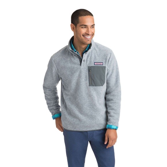VINEYARD VINES Snap Placket Fleece Pullover in Gray Heather - Picture 2 of 9